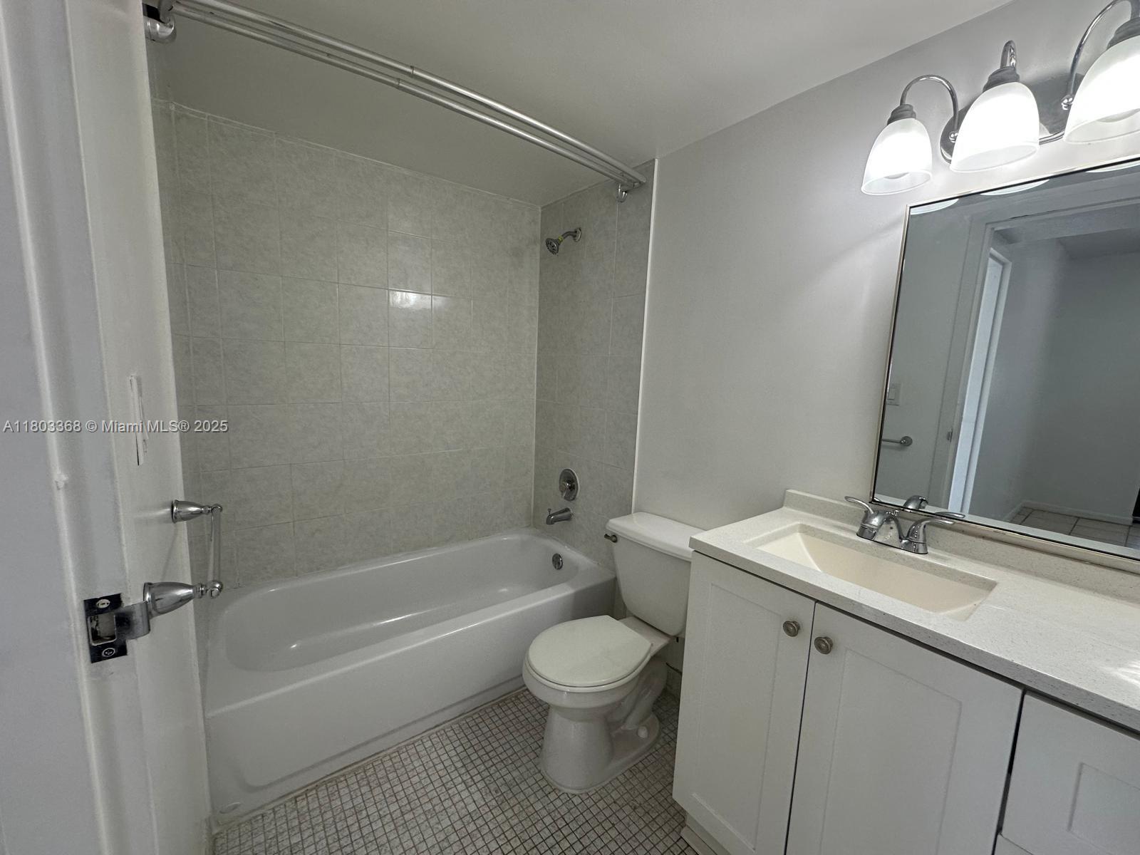 PLAZA OF AMERICAS CONDO - Residential