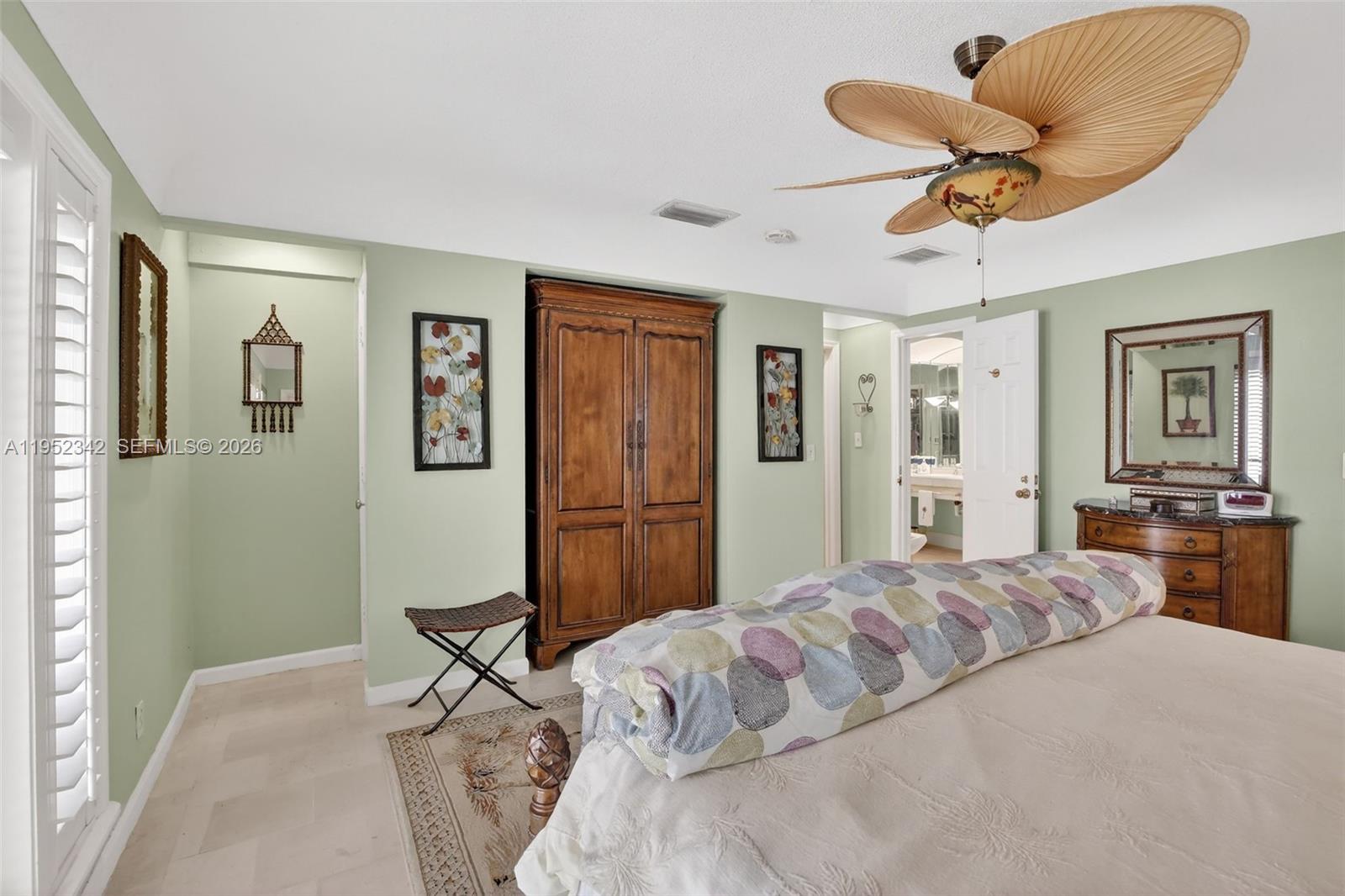 JACARANDA AREA 12-C - Residential