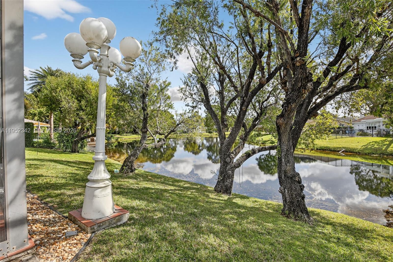 JACARANDA AREA 12-C - Residential