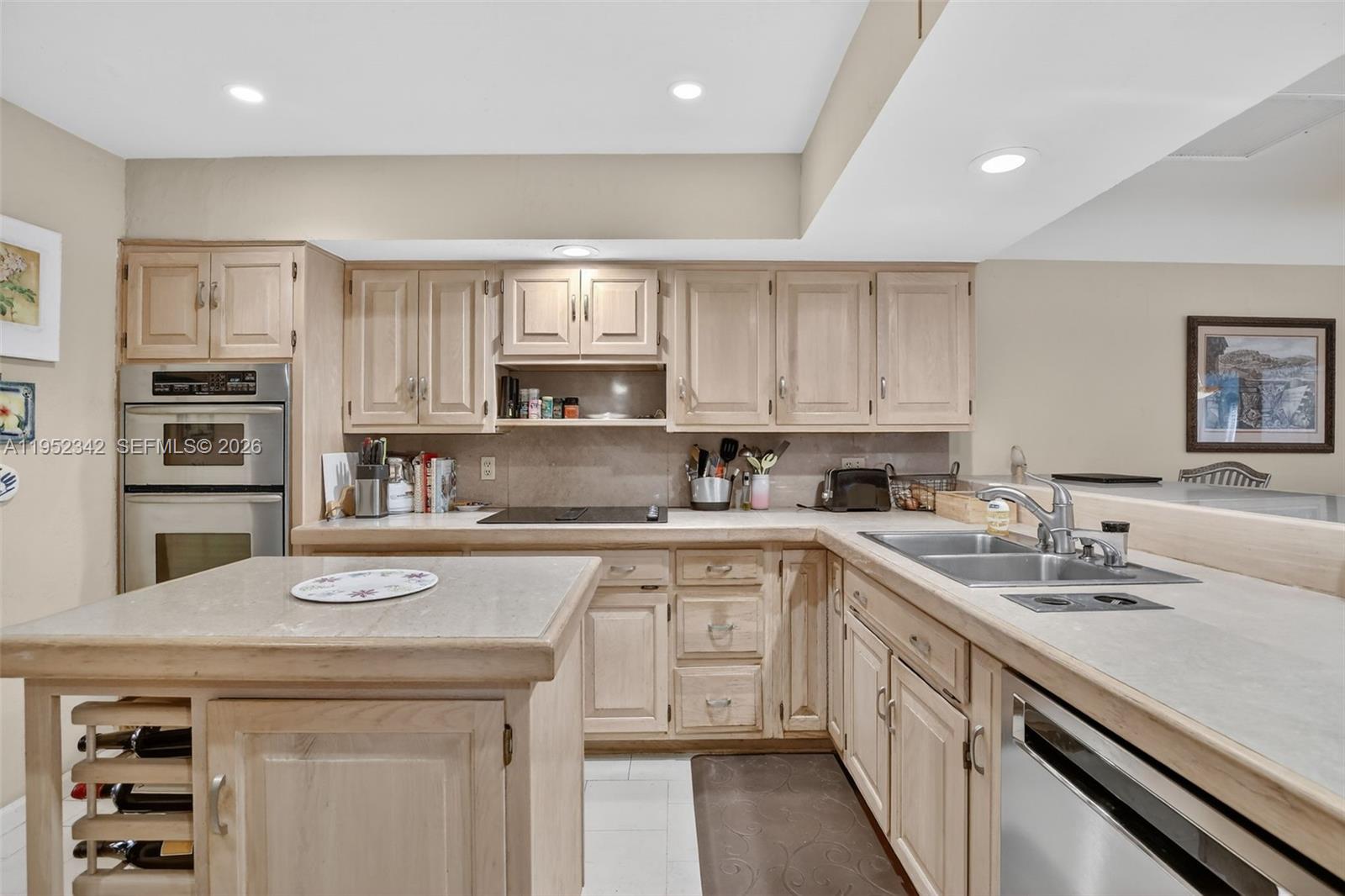 JACARANDA AREA 12-C - Residential