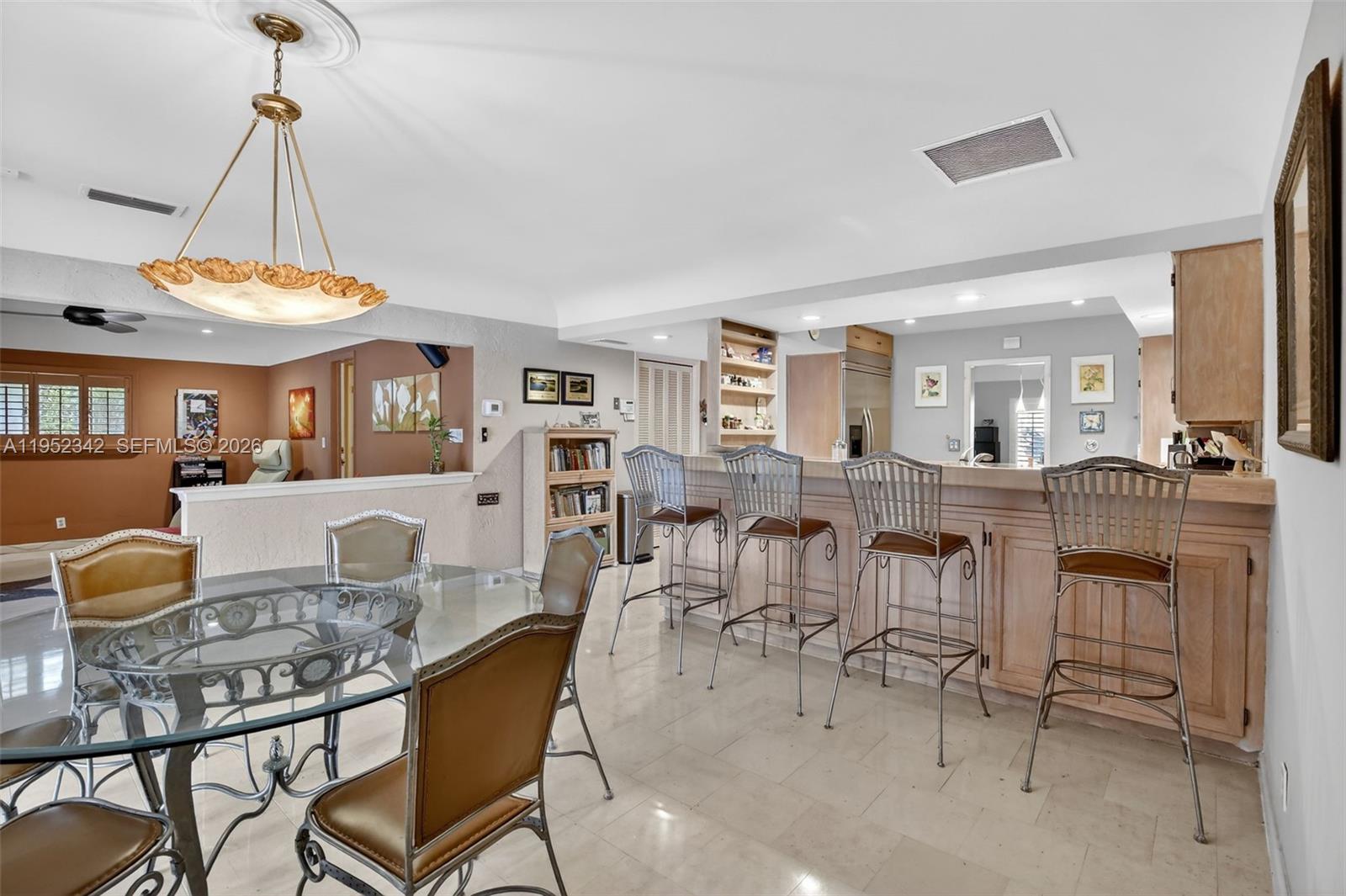 JACARANDA AREA 12-C - Residential