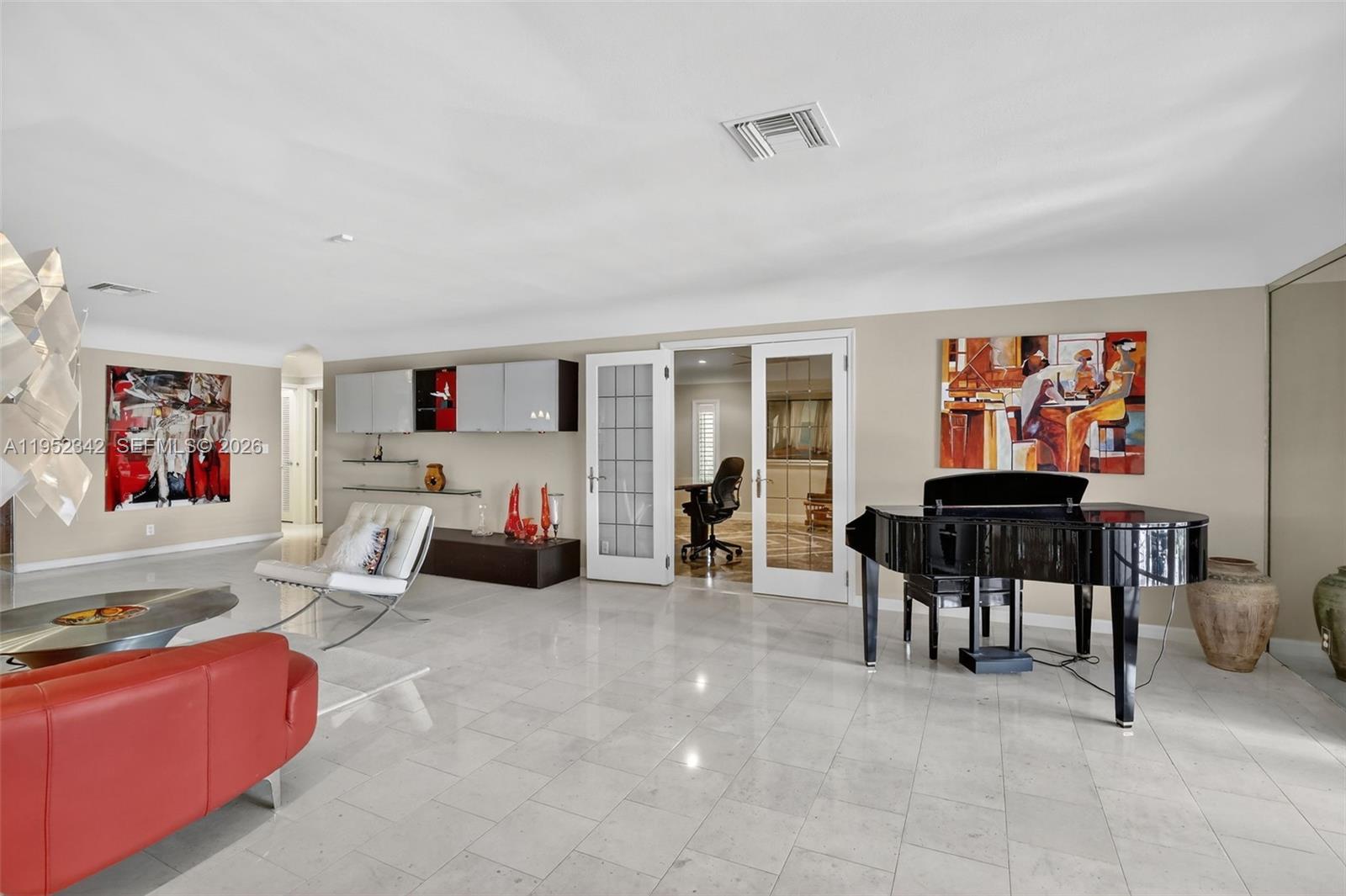 JACARANDA AREA 12-C - Residential