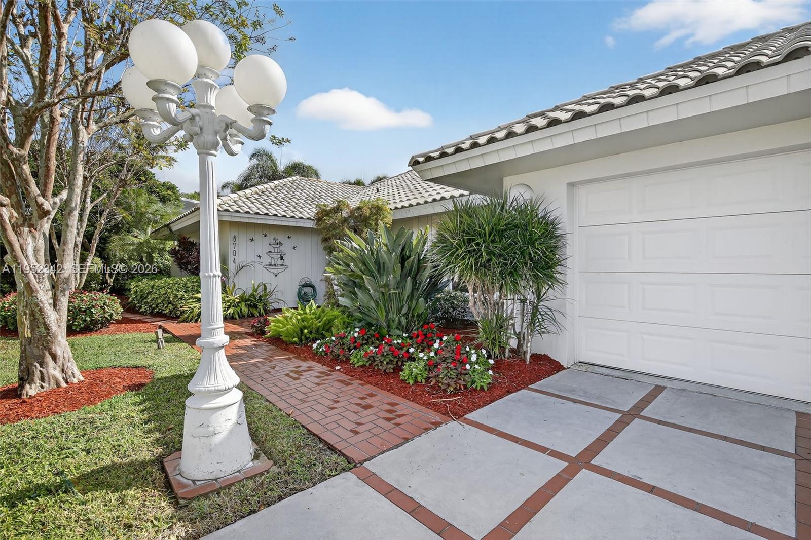 JACARANDA AREA 12-C - Residential