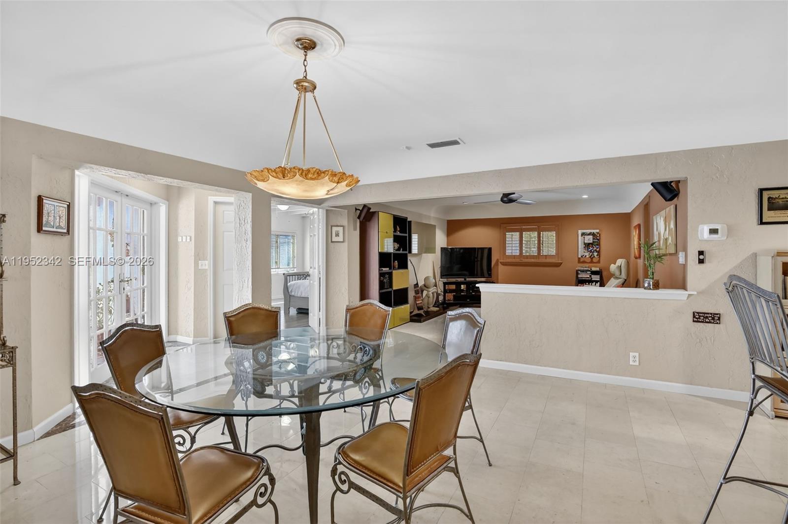 JACARANDA AREA 12-C - Residential