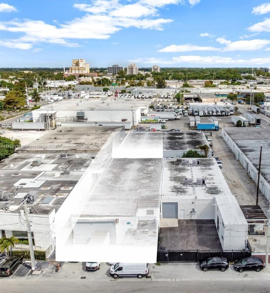 Rare opportunity to acquire a free-stranding warehouse in the heart of Miami's Little River. The property features 17" High ceilings on Twin-T concrete construction. The efficient layout provides an investor or end-user a unique opportunity to adaptively renovate the space into a modern space that will render market rents and be consistent with neighborhood trends. Please get in touch with us for a private tour.