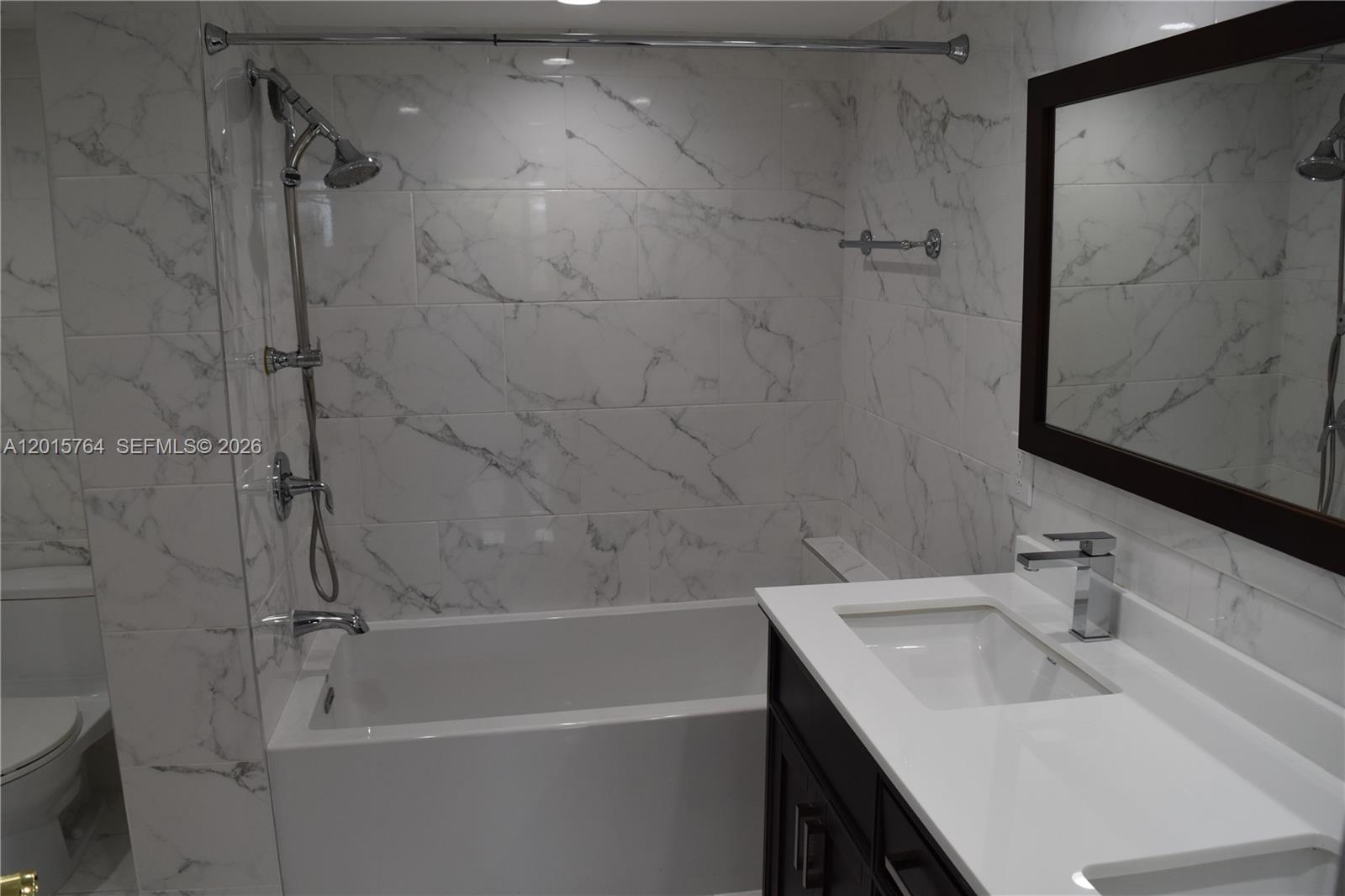 MIDDLE RIVER TOWER CONDO - Residential Lease