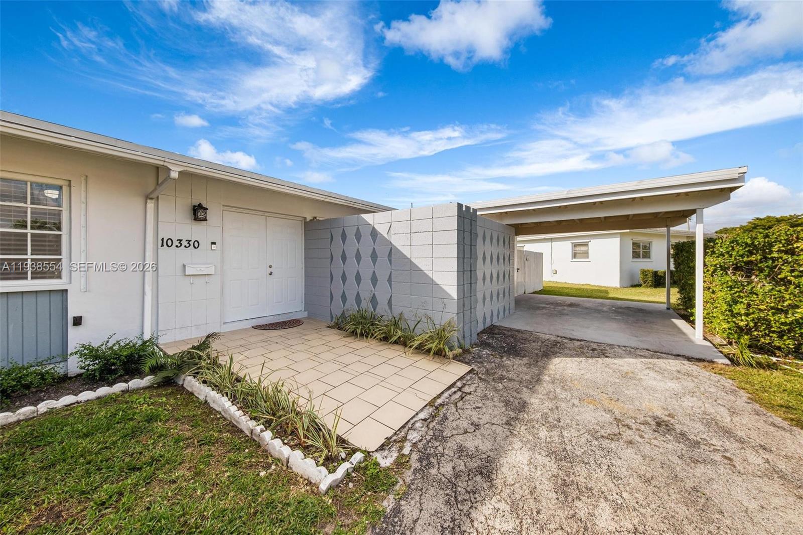 FAIRWAY PINES 2ND ADDN - Residential