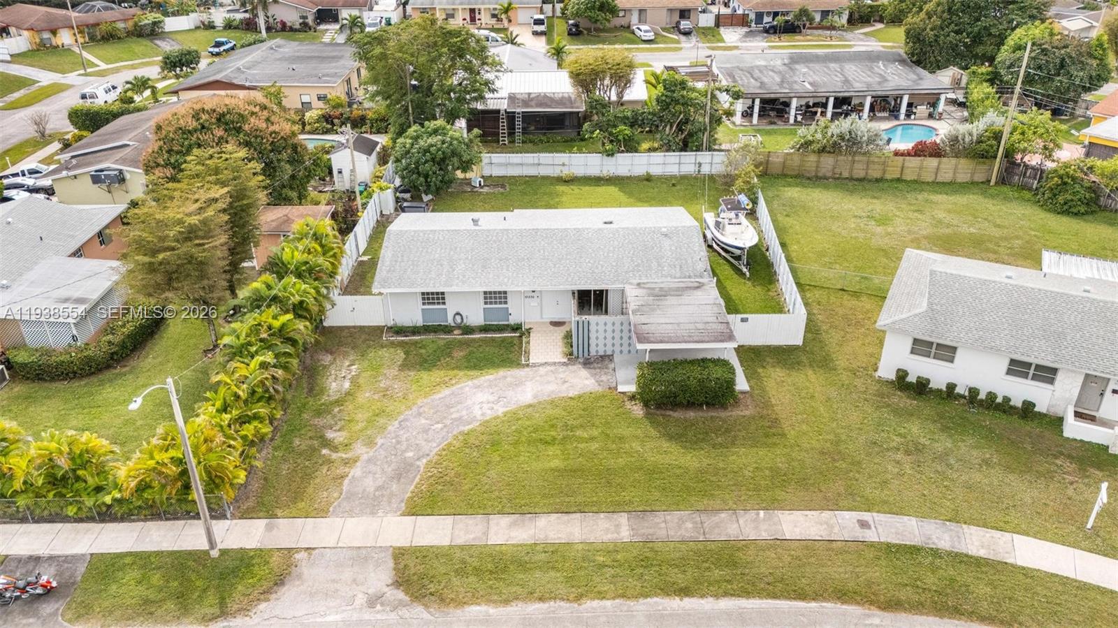 FAIRWAY PINES 2ND ADDN - Residential