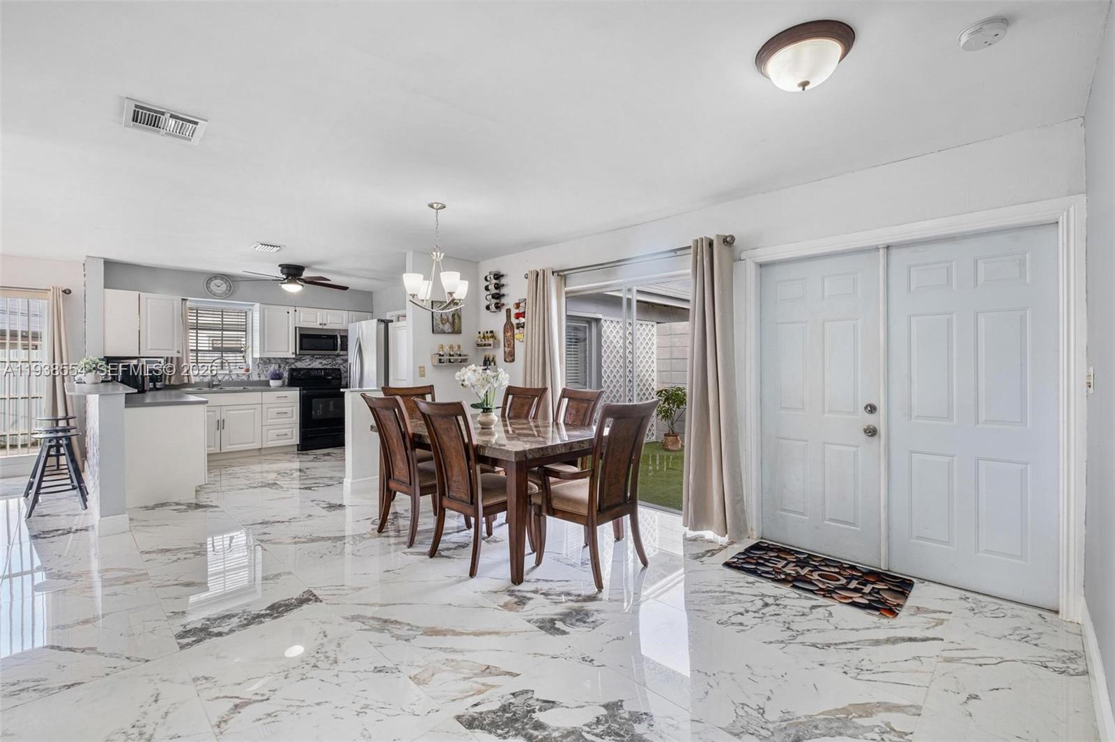 FAIRWAY PINES 2ND ADDN - Residential