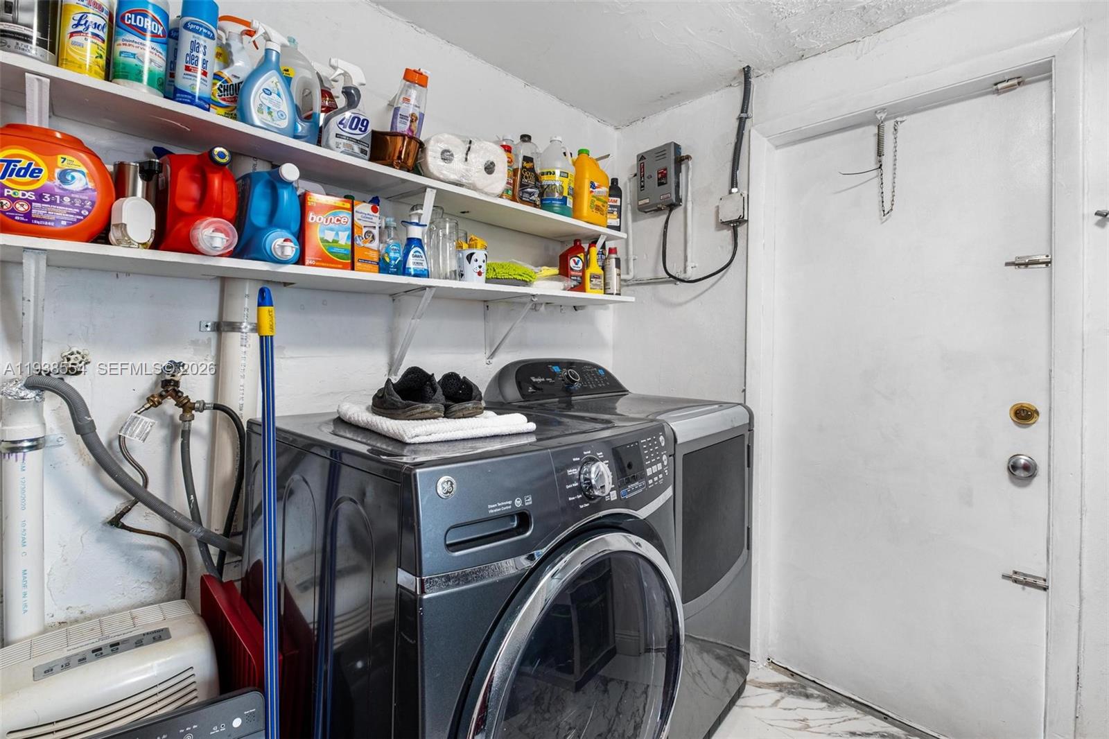 FAIRWAY PINES 2ND ADDN - Residential