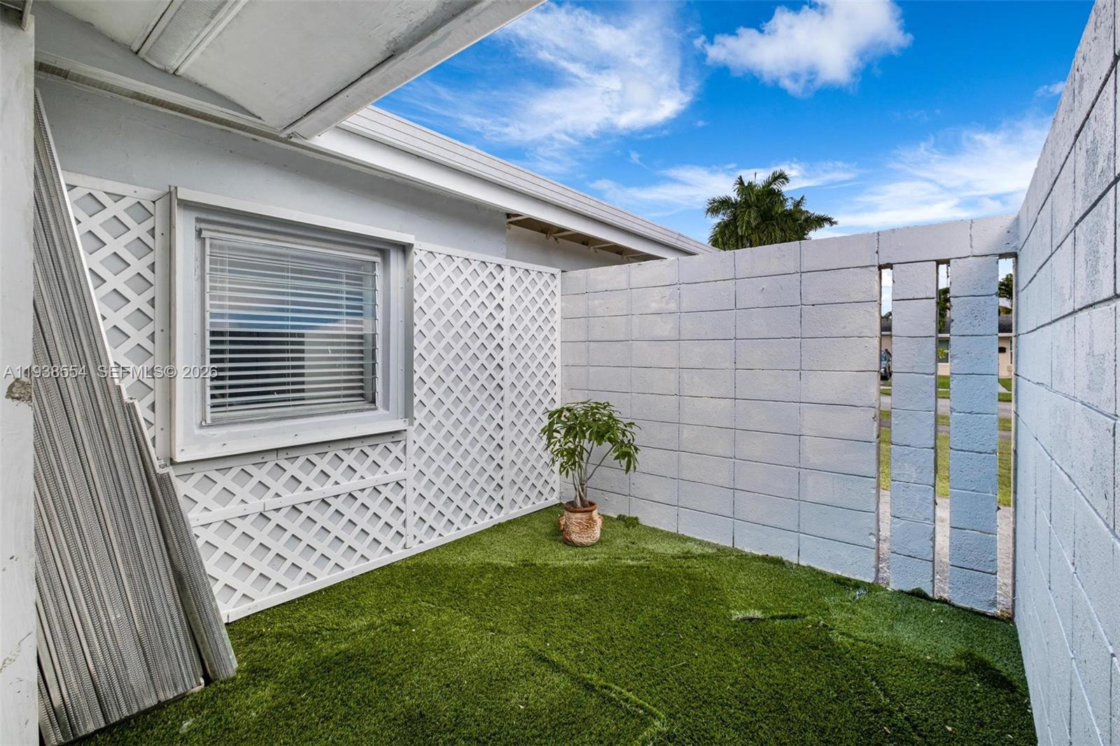 FAIRWAY PINES 2ND ADDN - Residential