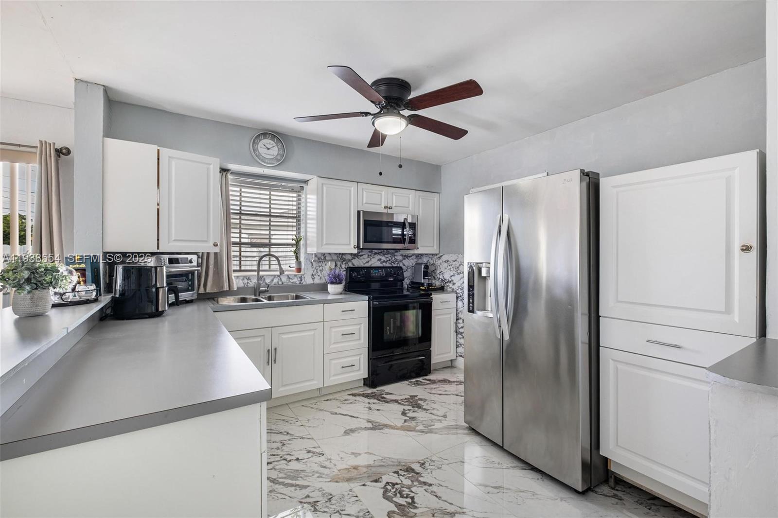 FAIRWAY PINES 2ND ADDN - Residential