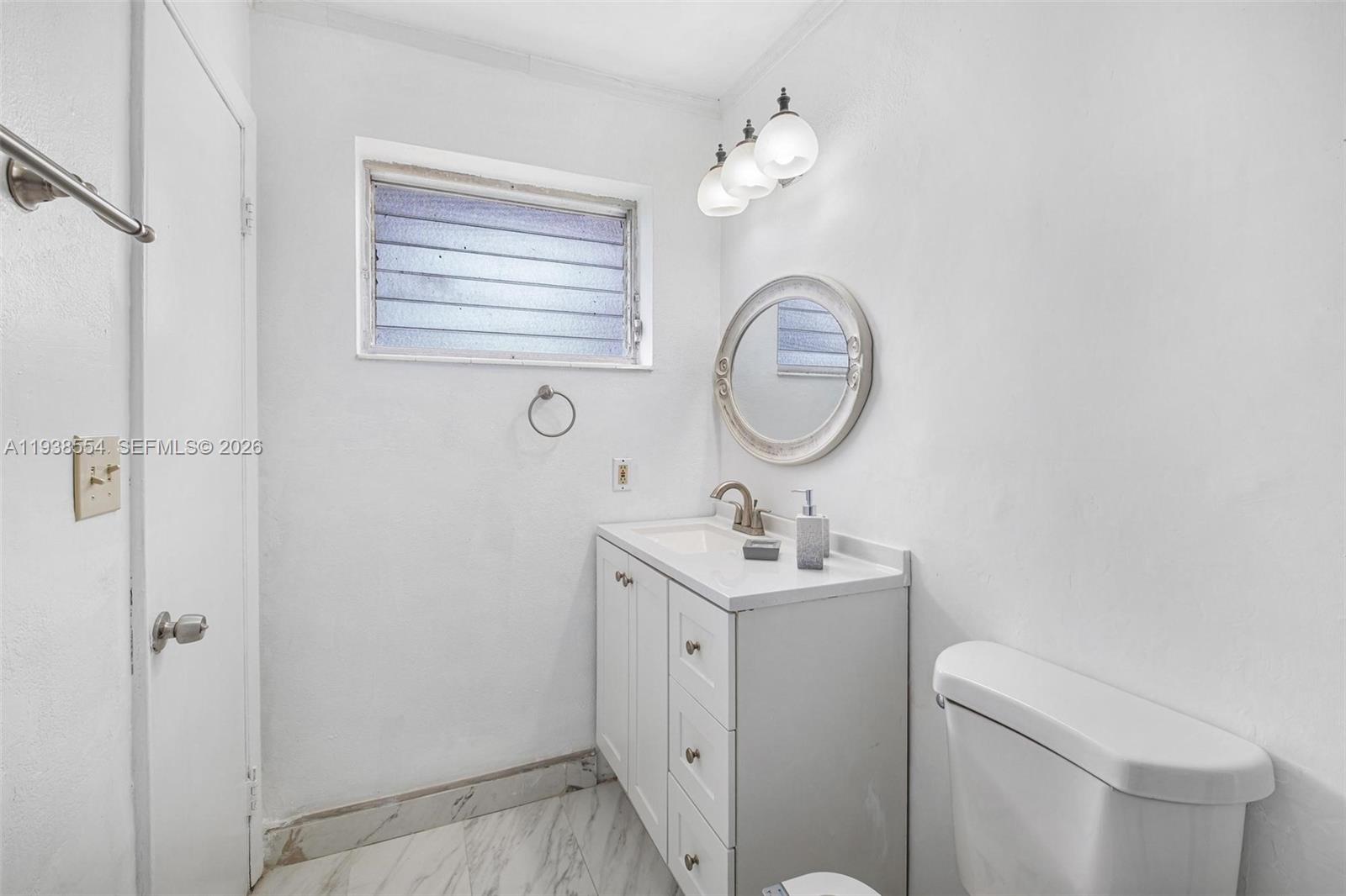 FAIRWAY PINES 2ND ADDN - Residential