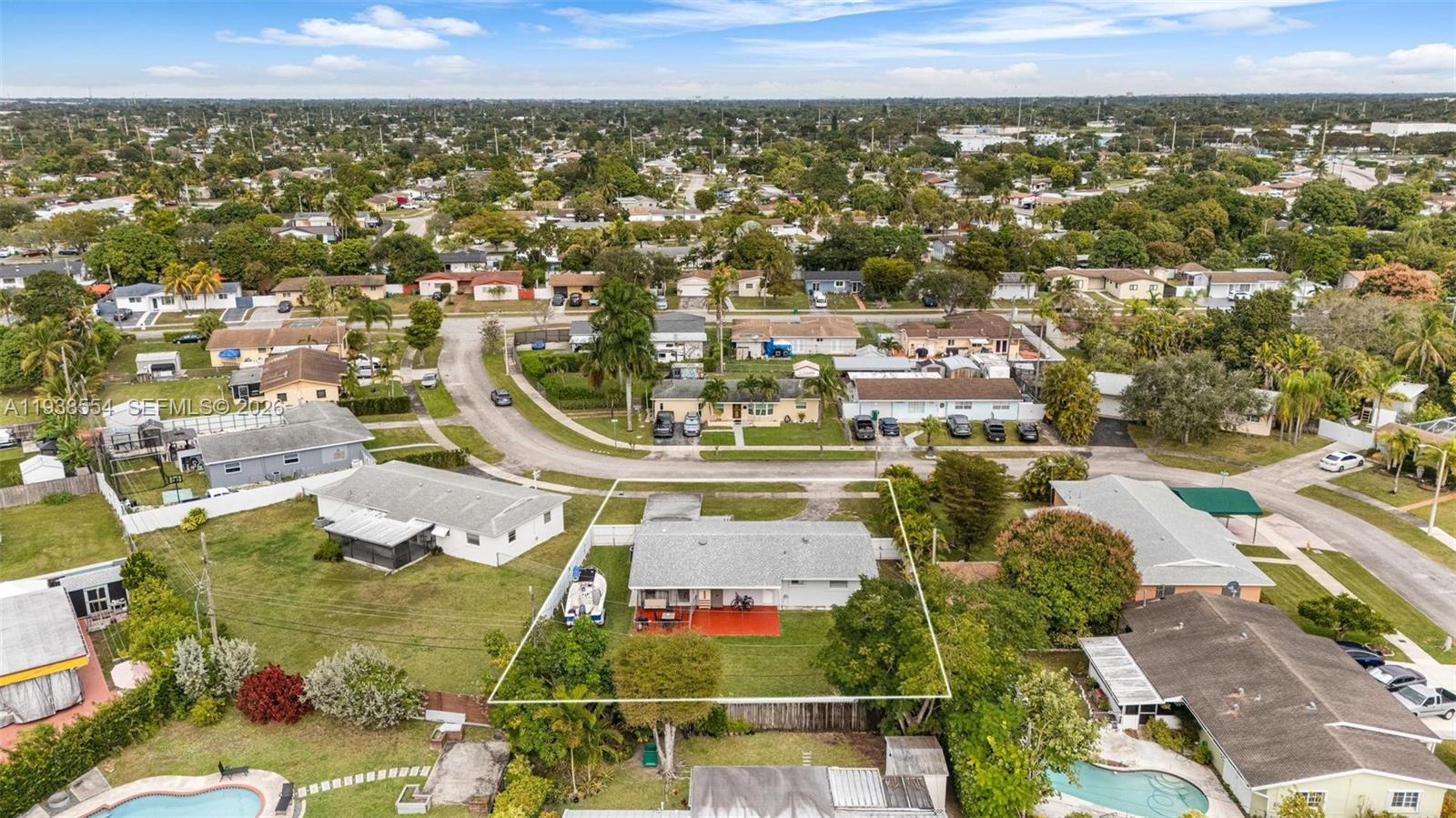 FAIRWAY PINES 2ND ADDN - Residential