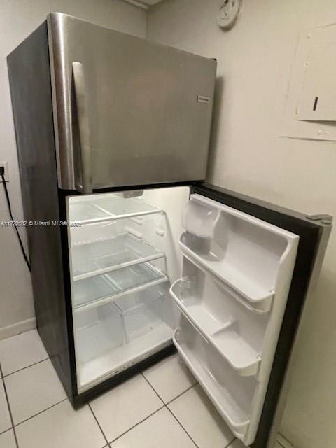 NEW WORLD CONDO APTS II - Residential