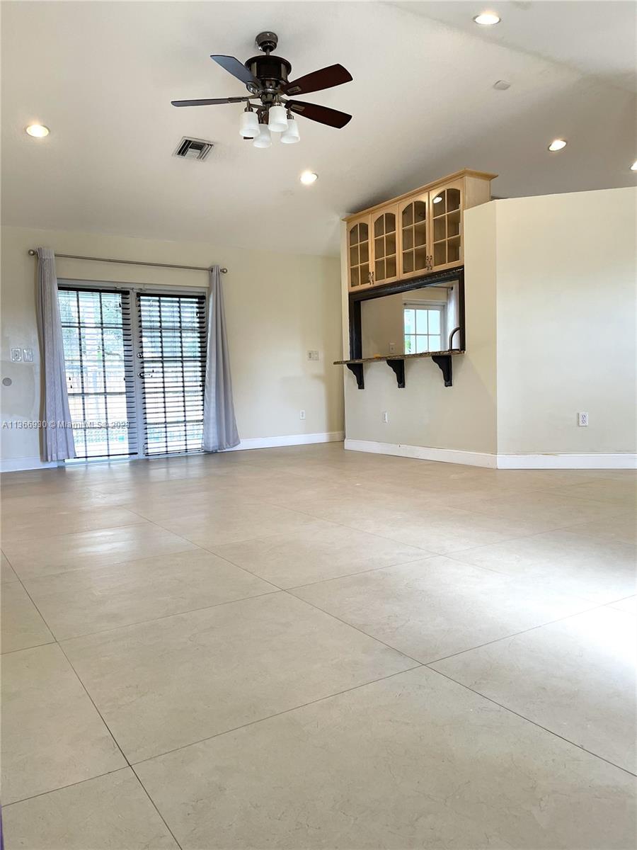 O DONNELL ESTATES - Residential Lease