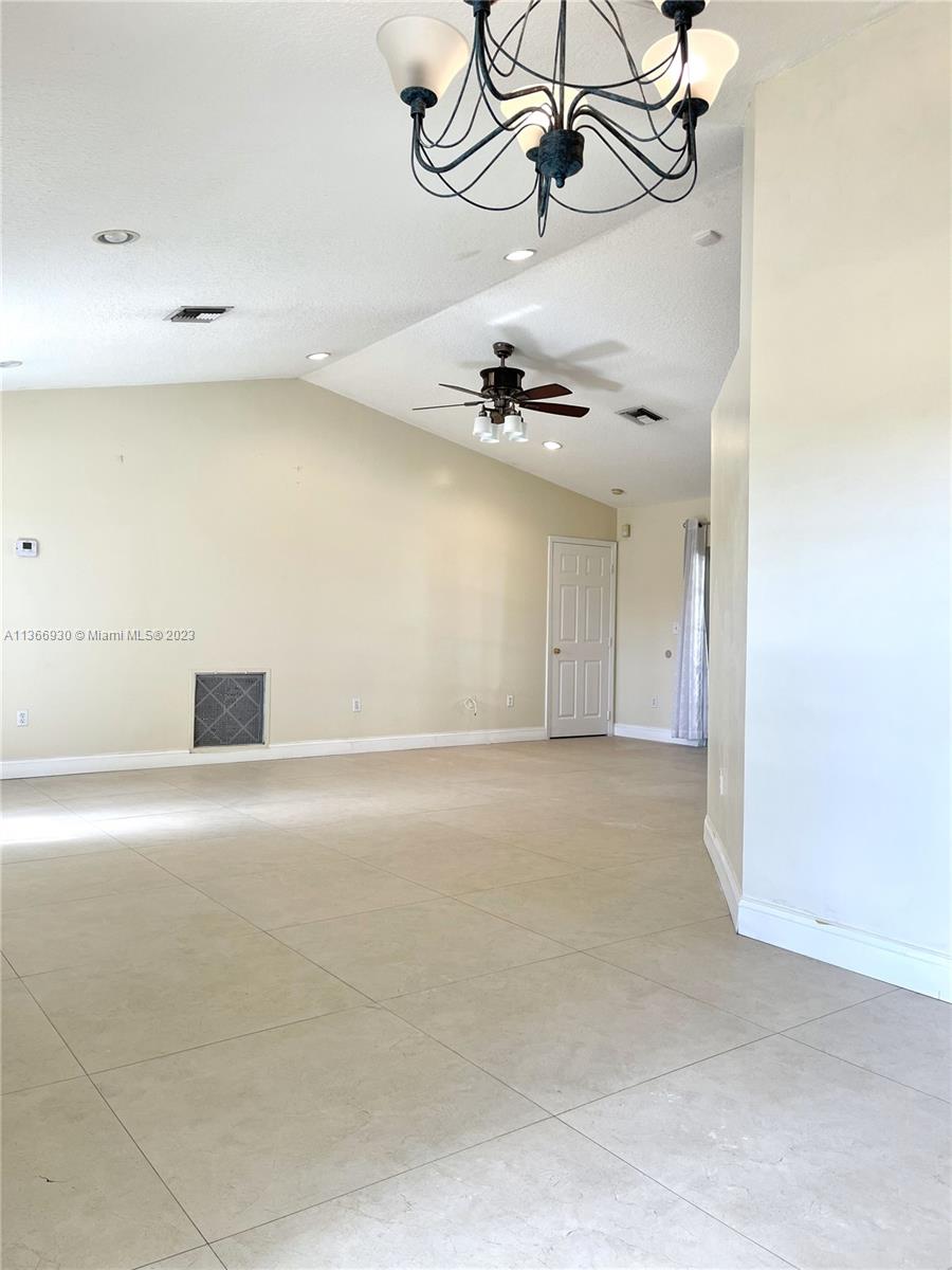 O DONNELL ESTATES - Residential Lease