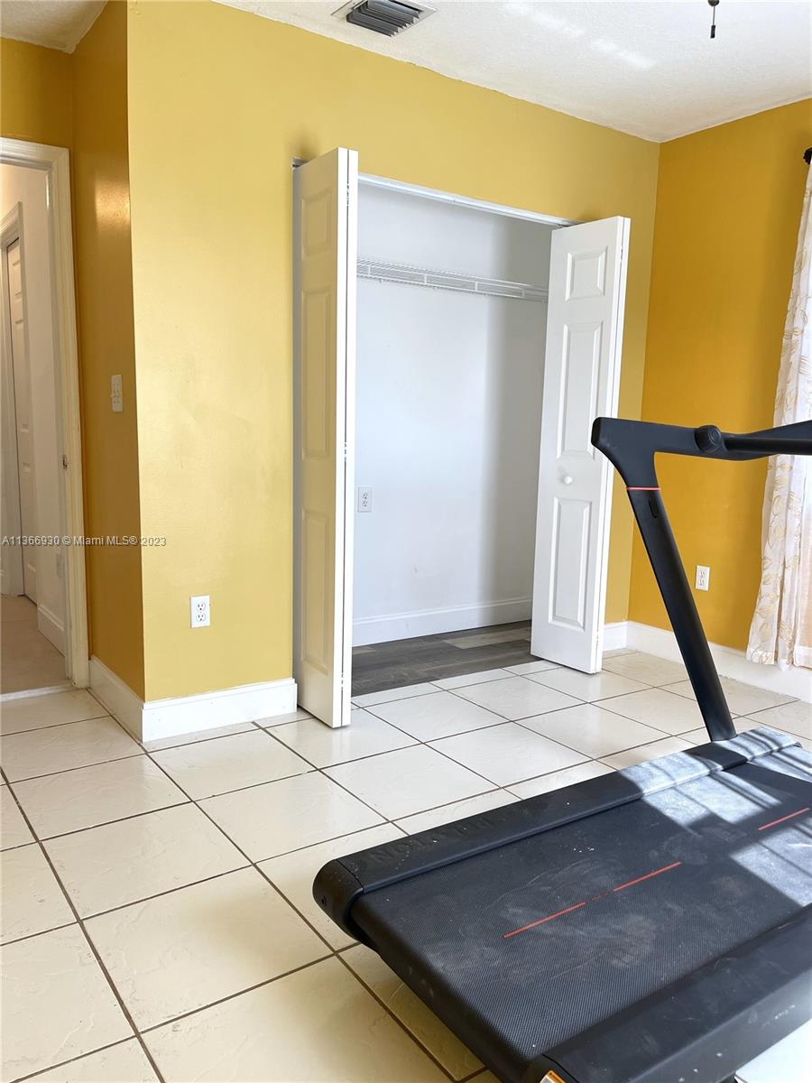 O DONNELL ESTATES - Residential Lease