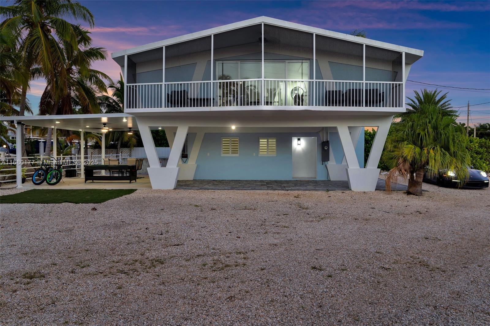 Welcome to this beautifully elevated 2-bedroom, 2-bathroom concrete house, perfectly situated in the tranquil upscale neighborhood of Stillwright Point. This charming property offers a serene retreat while being centrally located near shopping centers for your convenience. Plus, there's plenty of space for your RV or boat, making it an ideal spot for water enthusiasts!
This home is turn-key ready, just waiting for you to move in and start creating your own memories. Don’t miss out on this incredible opportunity in Key Largo!
NO HOA.