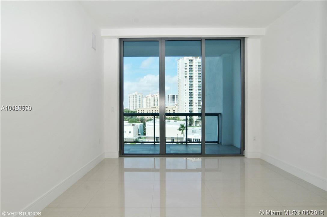 Echo Aventura - Residential Lease