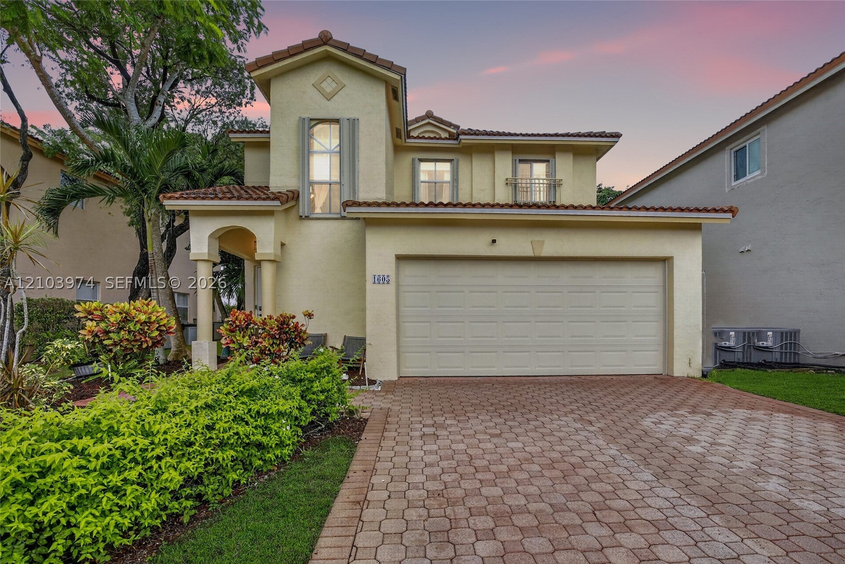 1605 SW 158th Ave