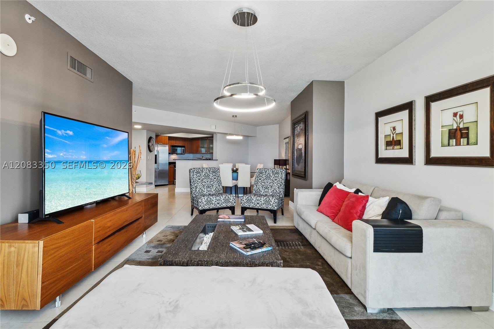 16699 Collins Ave 1904
