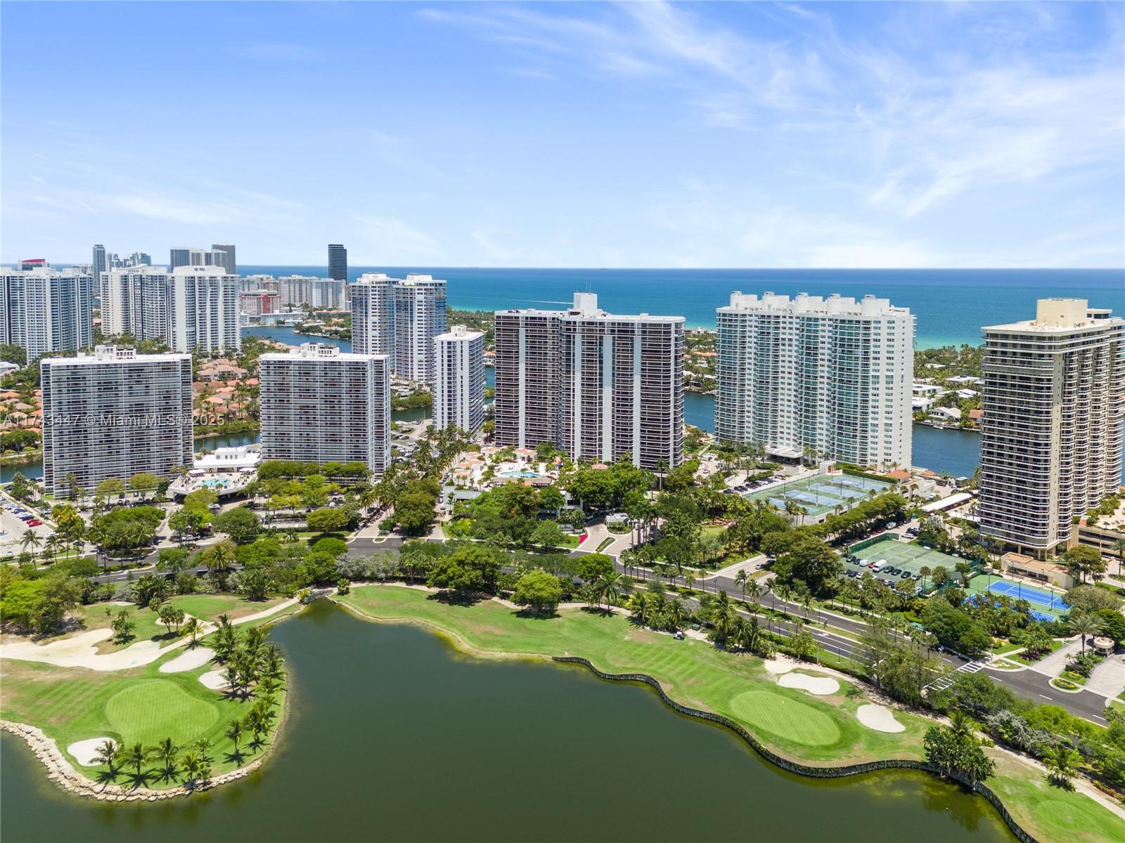 HAMPTONS WEST CONDO - Residential