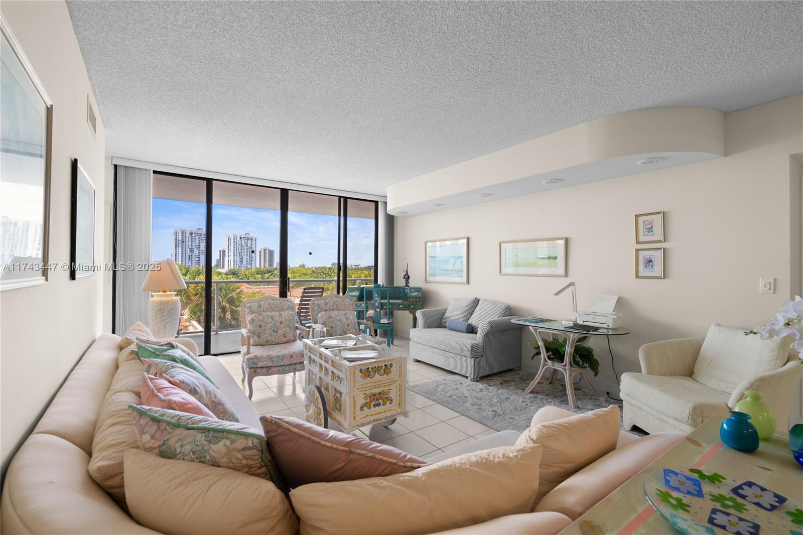 Property for Sale at 20281 E Country Club Dr 403, Aventura, Miami-Dade County, Florida - Bedrooms: 2 
Bathrooms: 2  - $485,000