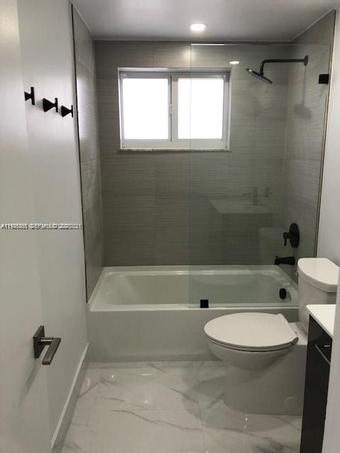 VILLAGE OF KINGS CREEK CO - Residential Lease