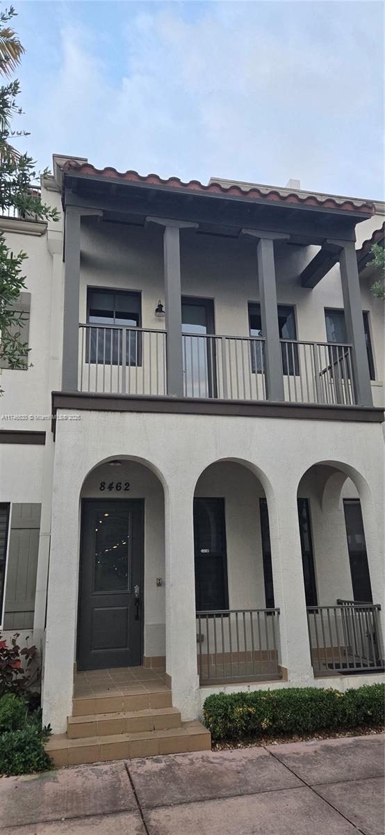 Rental Property at 8462 Nw 52nd St, Doral, Miami-Dade County, Florida - Bedrooms: 4 
Bathrooms: 4  - $5,100 MO.