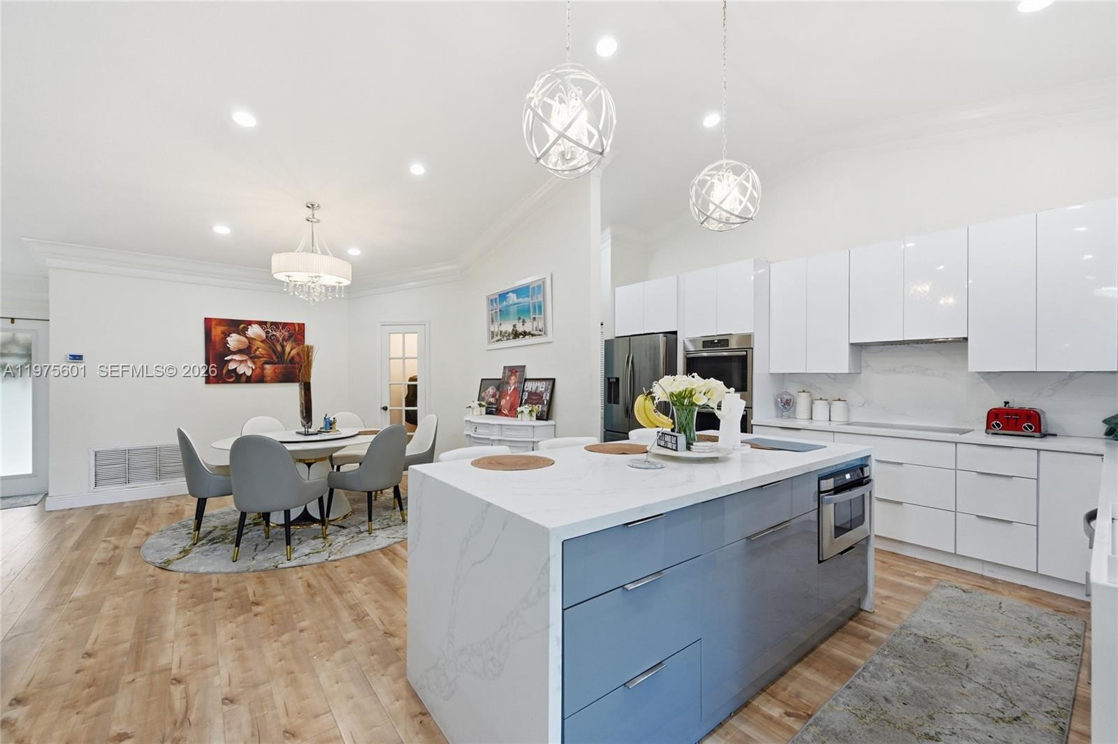 NORTH SPRINGS - Residential