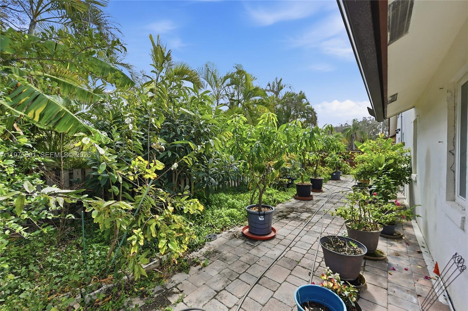 NORTH SPRINGS - Residential