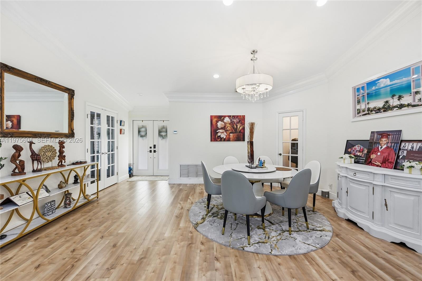 NORTH SPRINGS - Residential