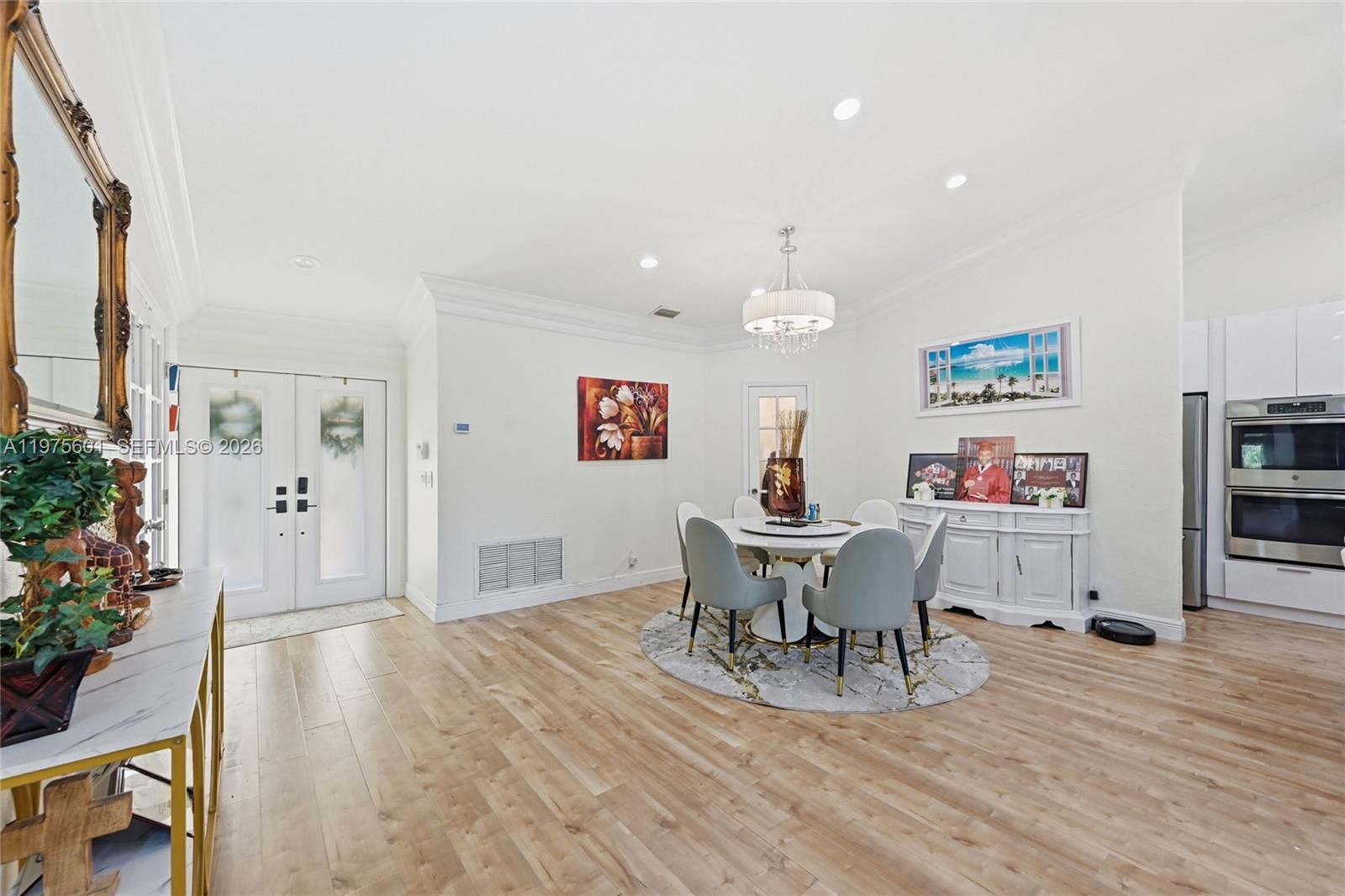 NORTH SPRINGS - Residential