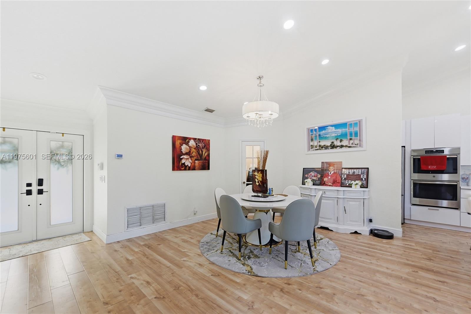 NORTH SPRINGS - Residential