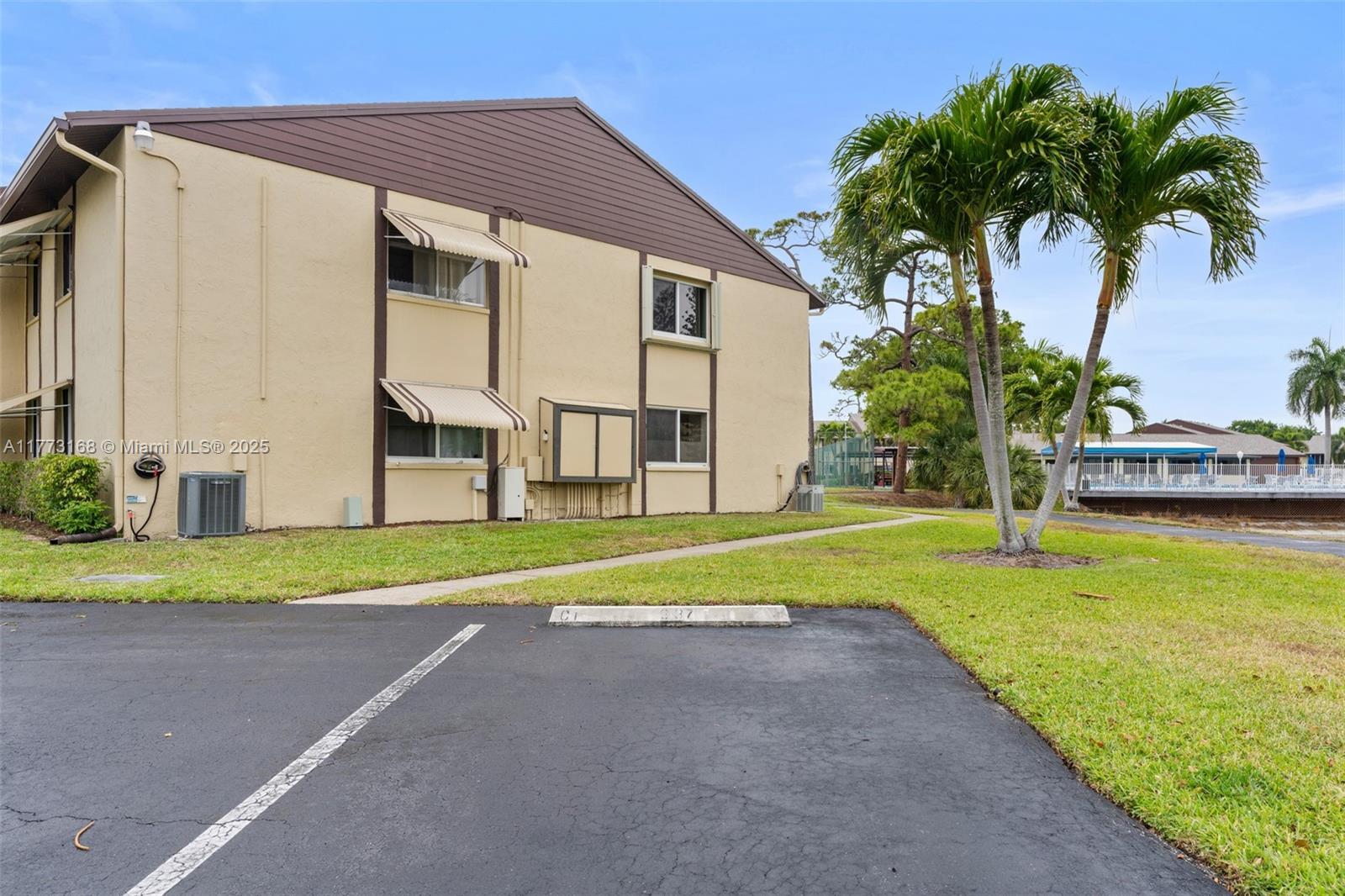 PINE RIDGE III CONDO - Residential