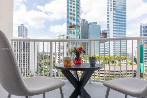 1420 Brickell Bay Dr 1506D Miami FL 33131