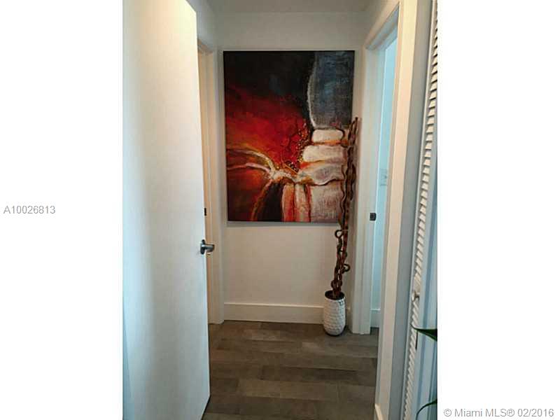 VIZCAYNE - Residential Lease