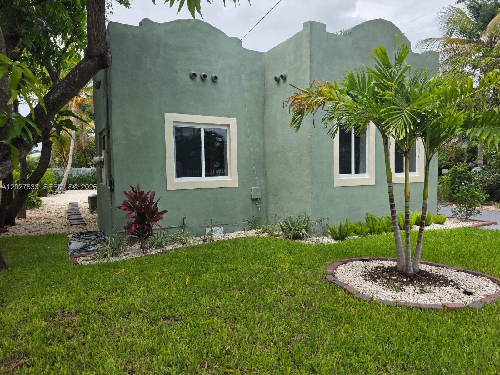 36TH ST MANOR - Residential
