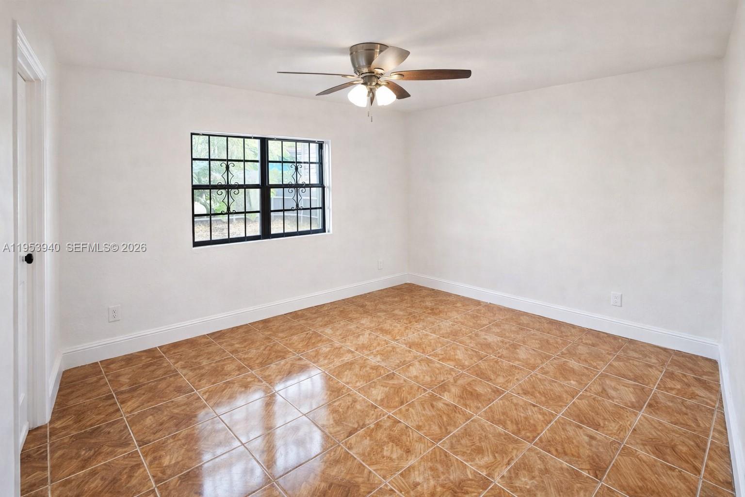 LIBERTY CITY - Residential Lease