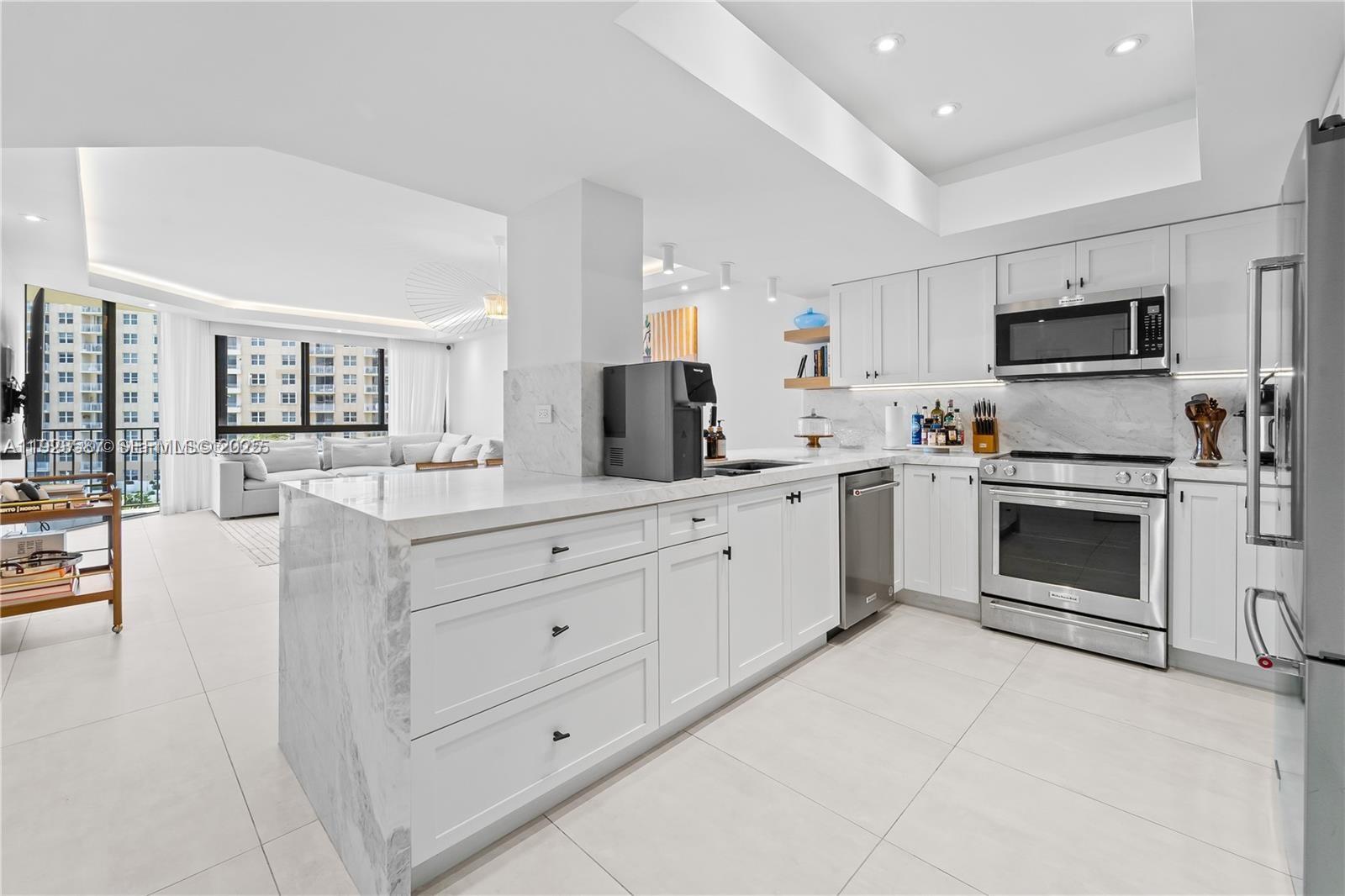 BRICKELL KEY ONE CONDO - Residential