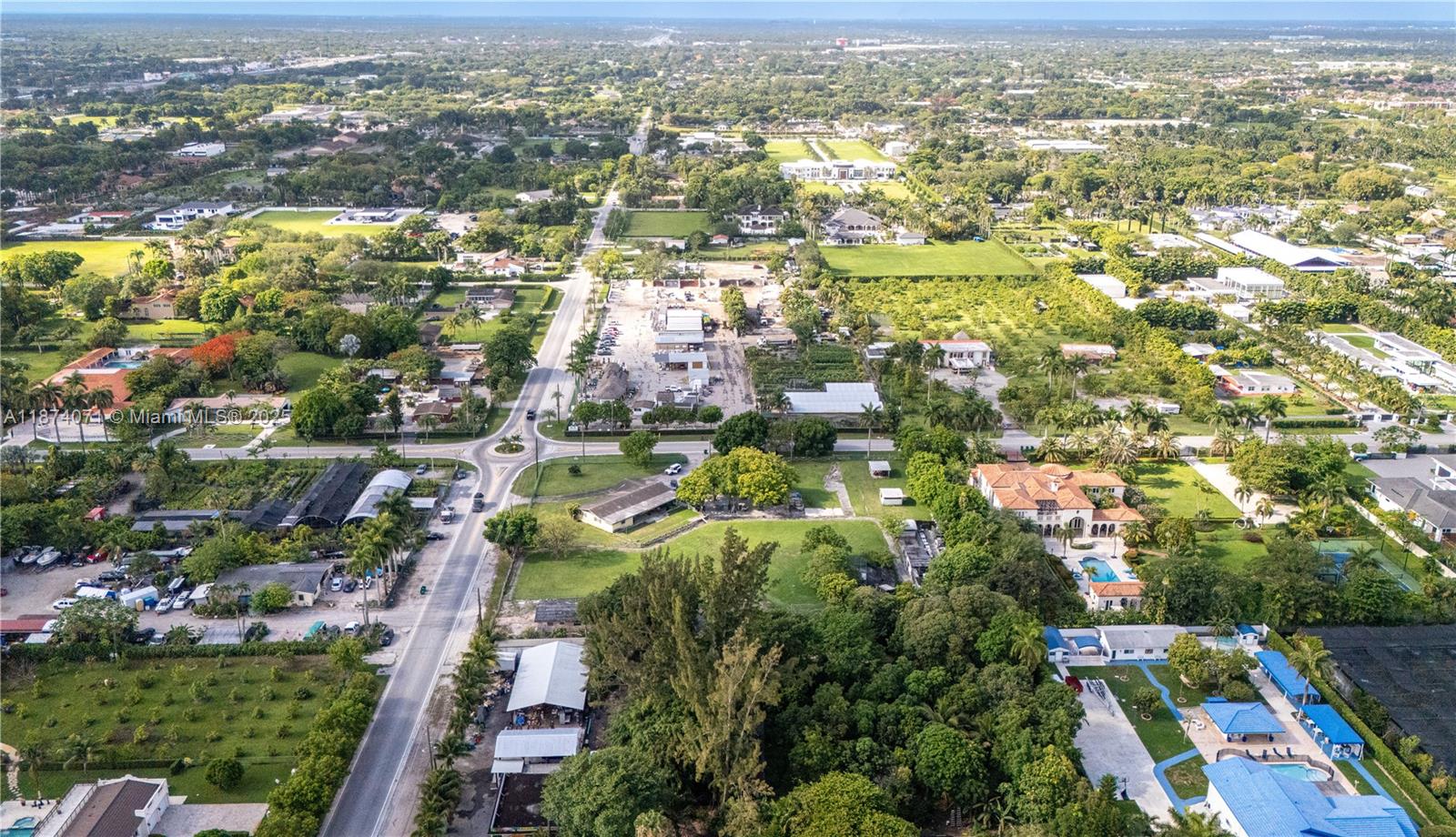 BIRD ROAD FARMSITES - Land