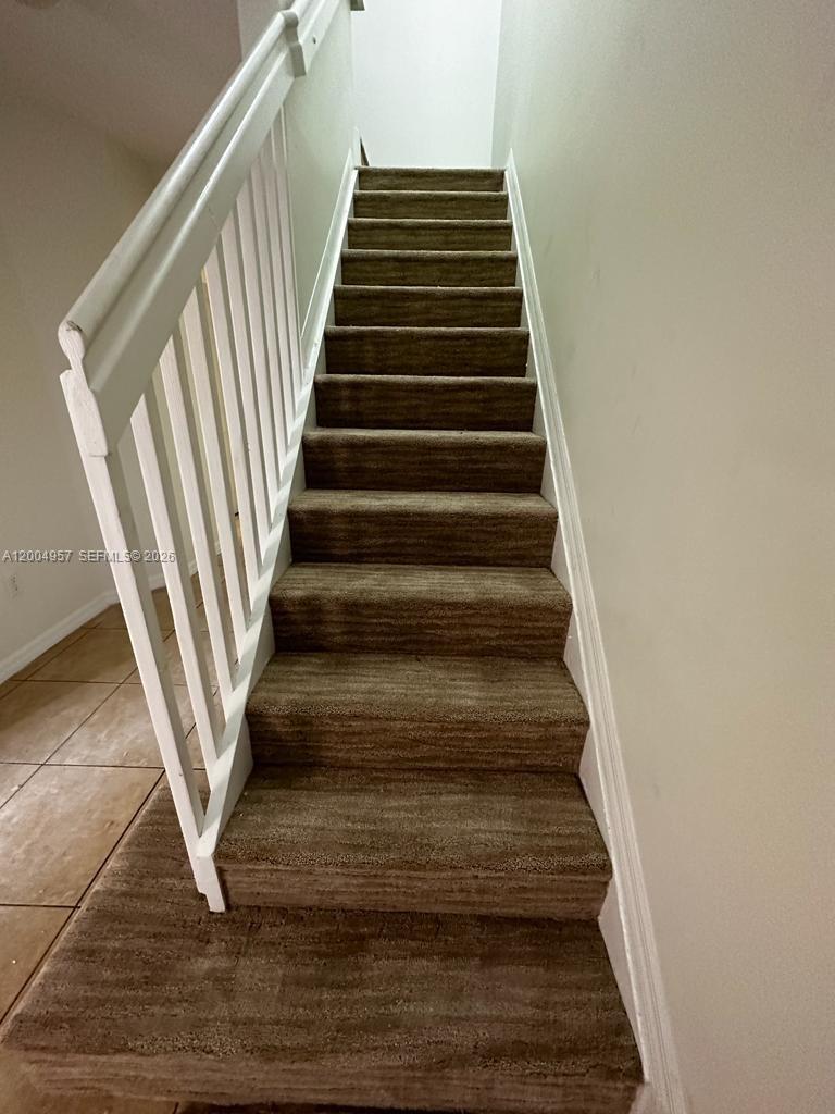THUNDERBIRD PARK - Residential Lease
