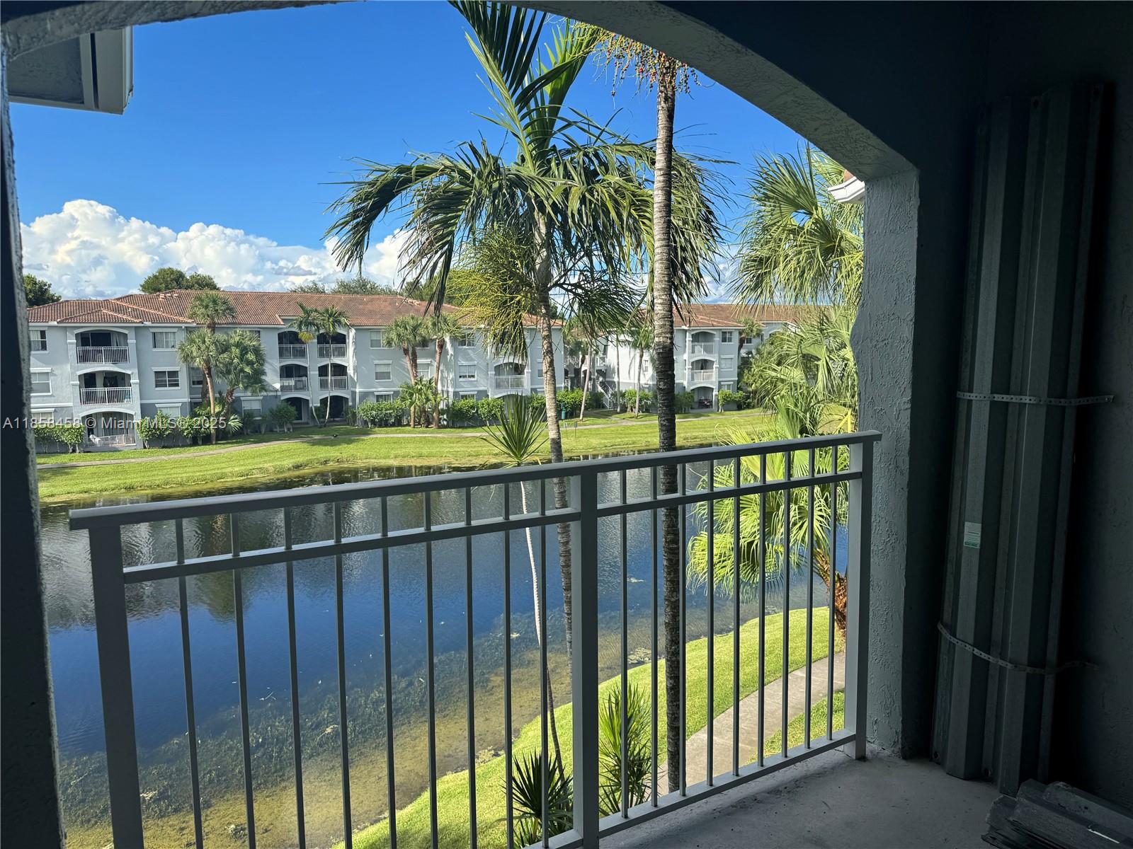 LA VIA CONDO - Residential Lease