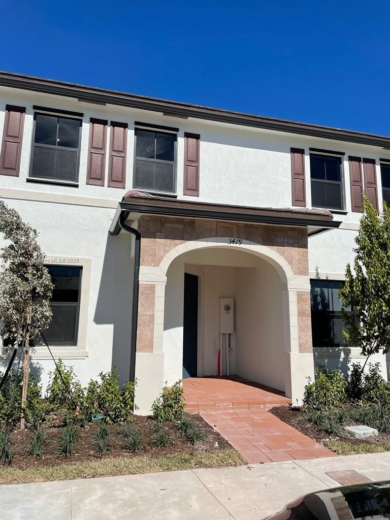 Rental Property at 3419 W 112th Ter 3419, Hialeah, Miami-Dade County, Florida - Bedrooms: 3 
Bathrooms: 3  - $3,200 MO.