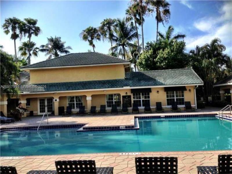 WINDWARD LAKES CONDO - Residential Lease