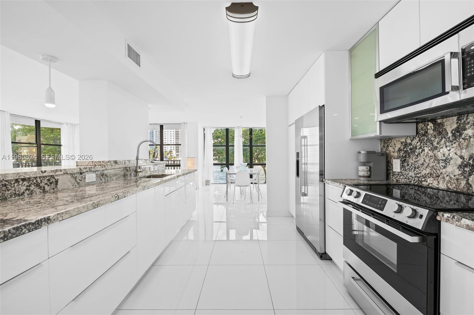 OCEANVIEW PARK CONDO - Residential