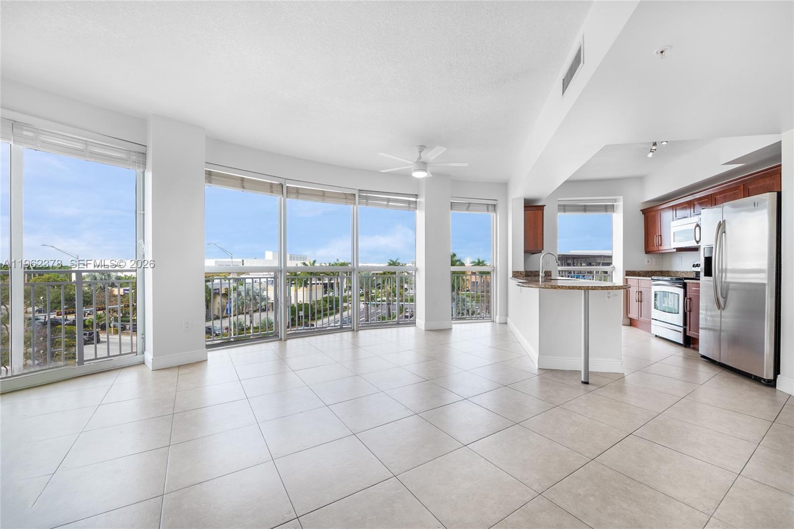 DOWNTOWN DADELAND CONDO N - Residential