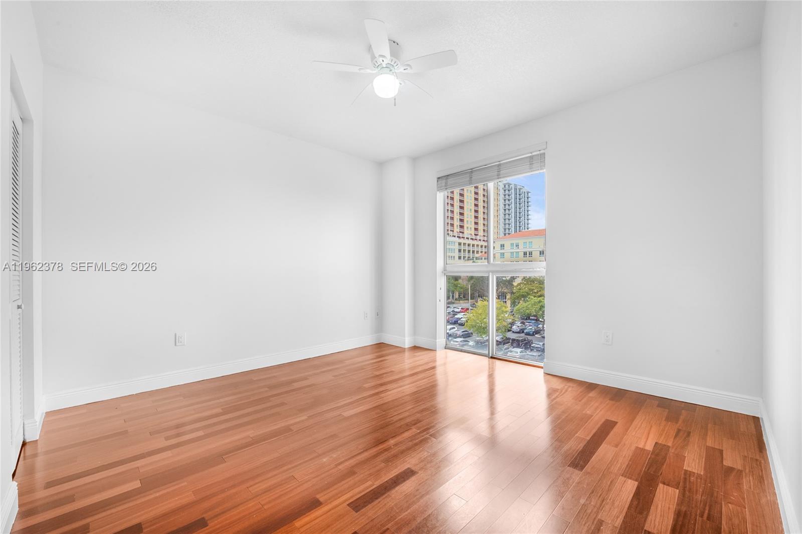 DOWNTOWN DADELAND CONDO N - Residential