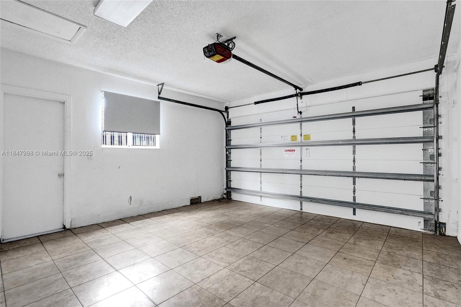 HIGH RIDGE ESTATES ADD - Residential